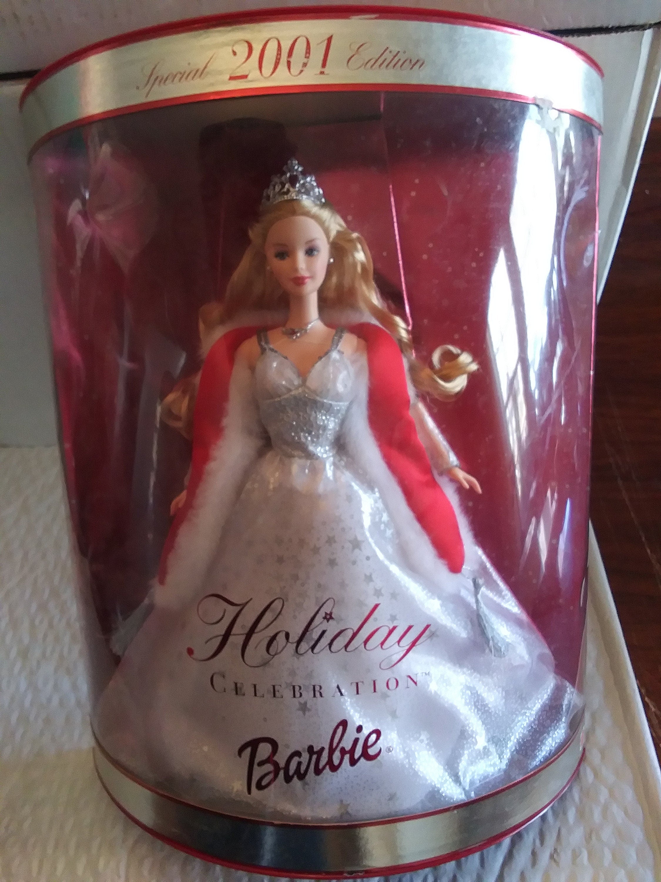 Wrak moord Voorloper 2001 Holiday Celebration Barbie, Special Edition, MIB – Pickers & Tiquers