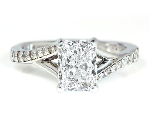 Radiant Cut Diamond Engagement Ring