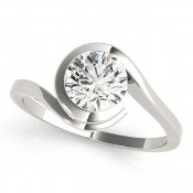 solitaire swirl ring
