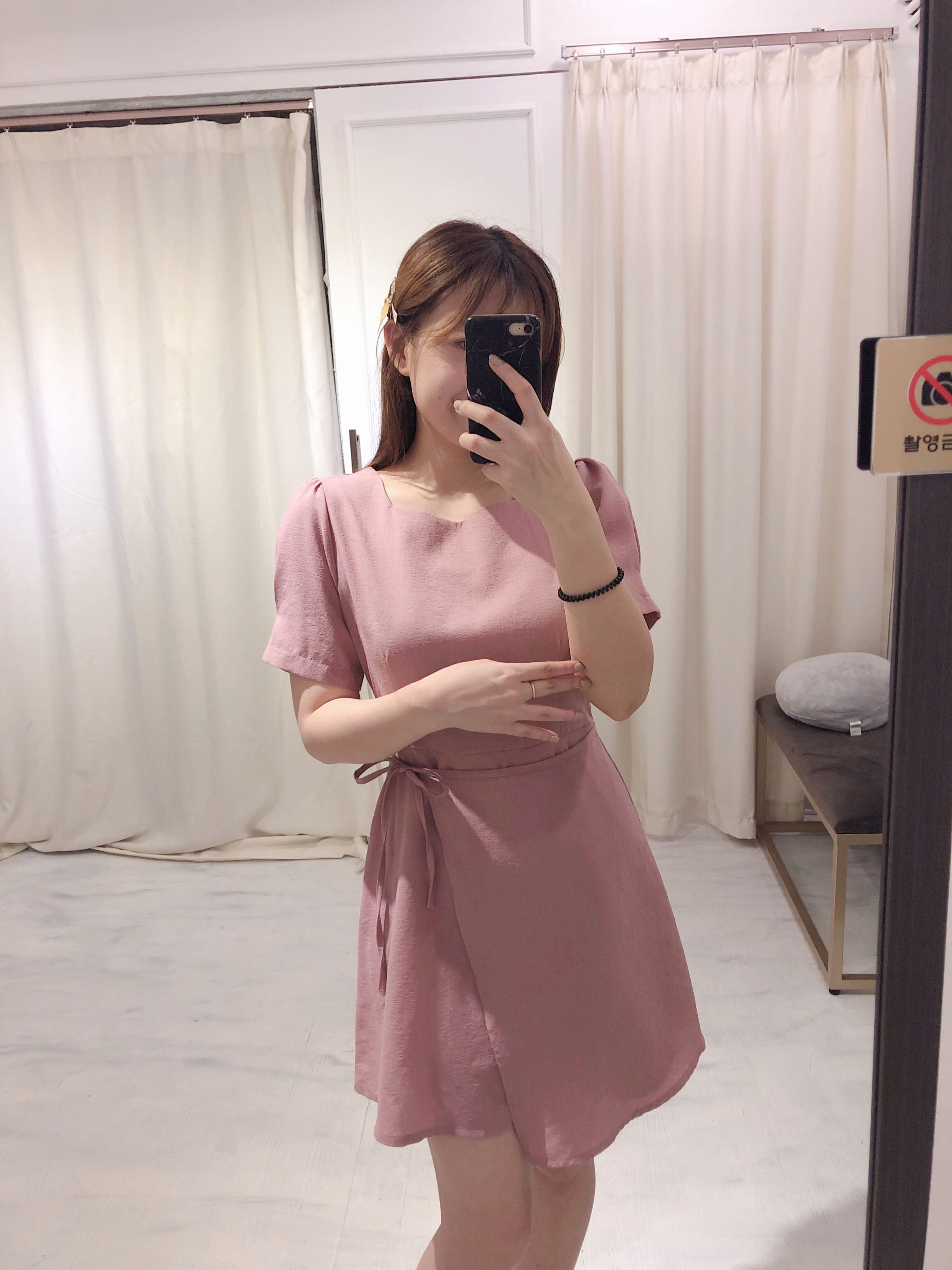 Joy 粉色六角領口側腰不規則裙尾, Dress/ DS8724