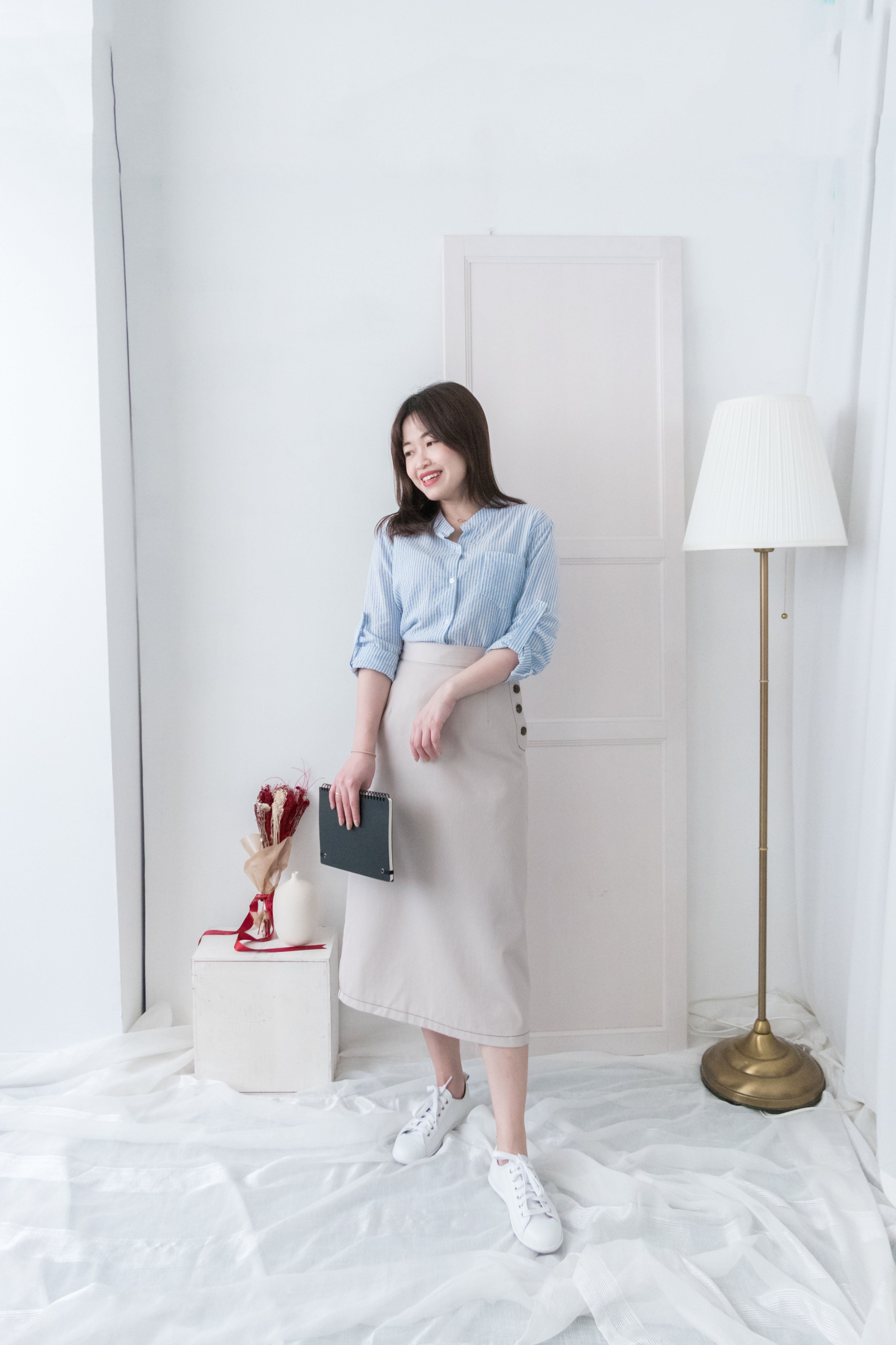 Button 車線裝飾側鈕釦後開叉半身裙, Skirt/ SK8482