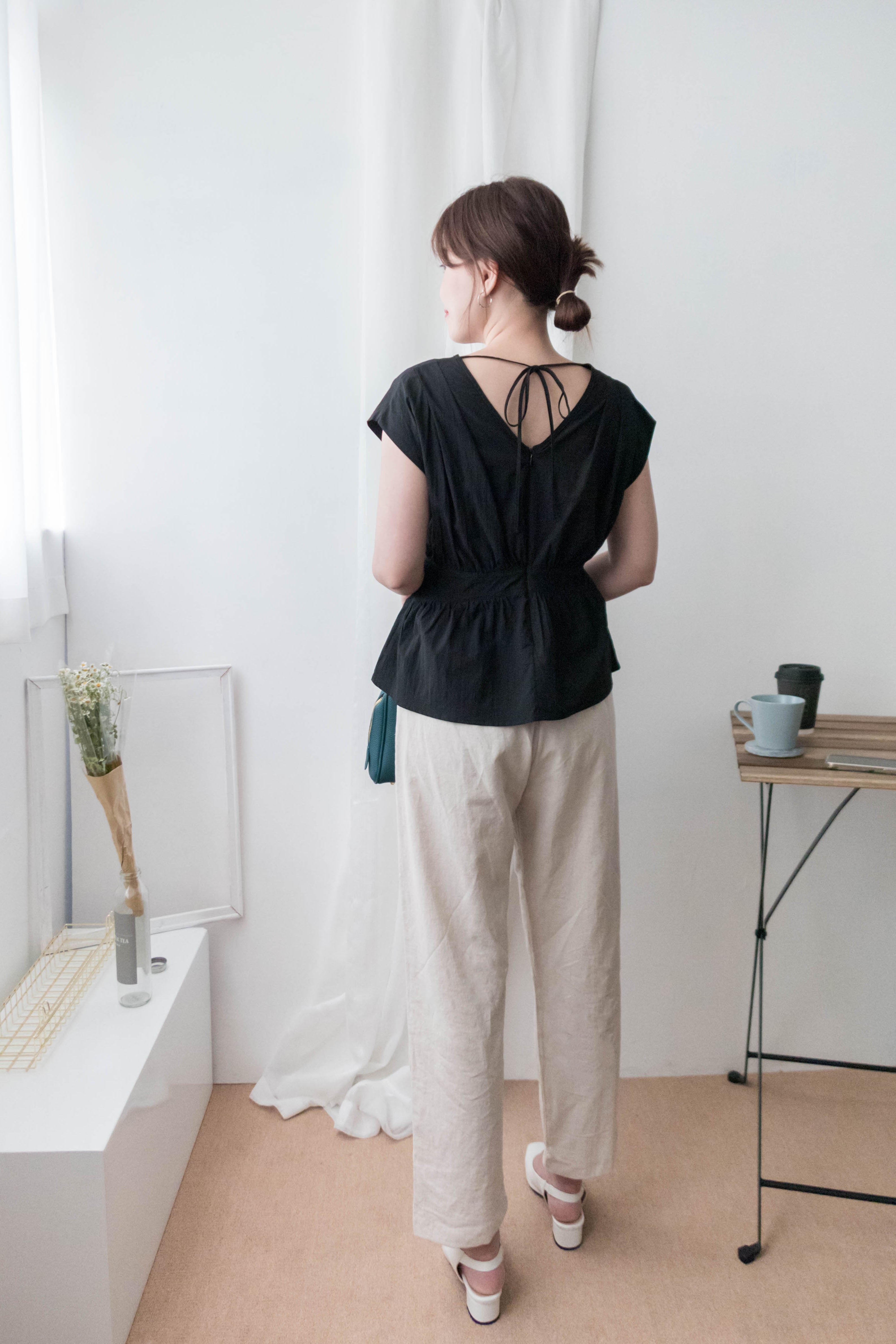 Neat romance 浪漫舒適後蝴蝶顯瘦假腰帶上衣, blouse/ BU8687