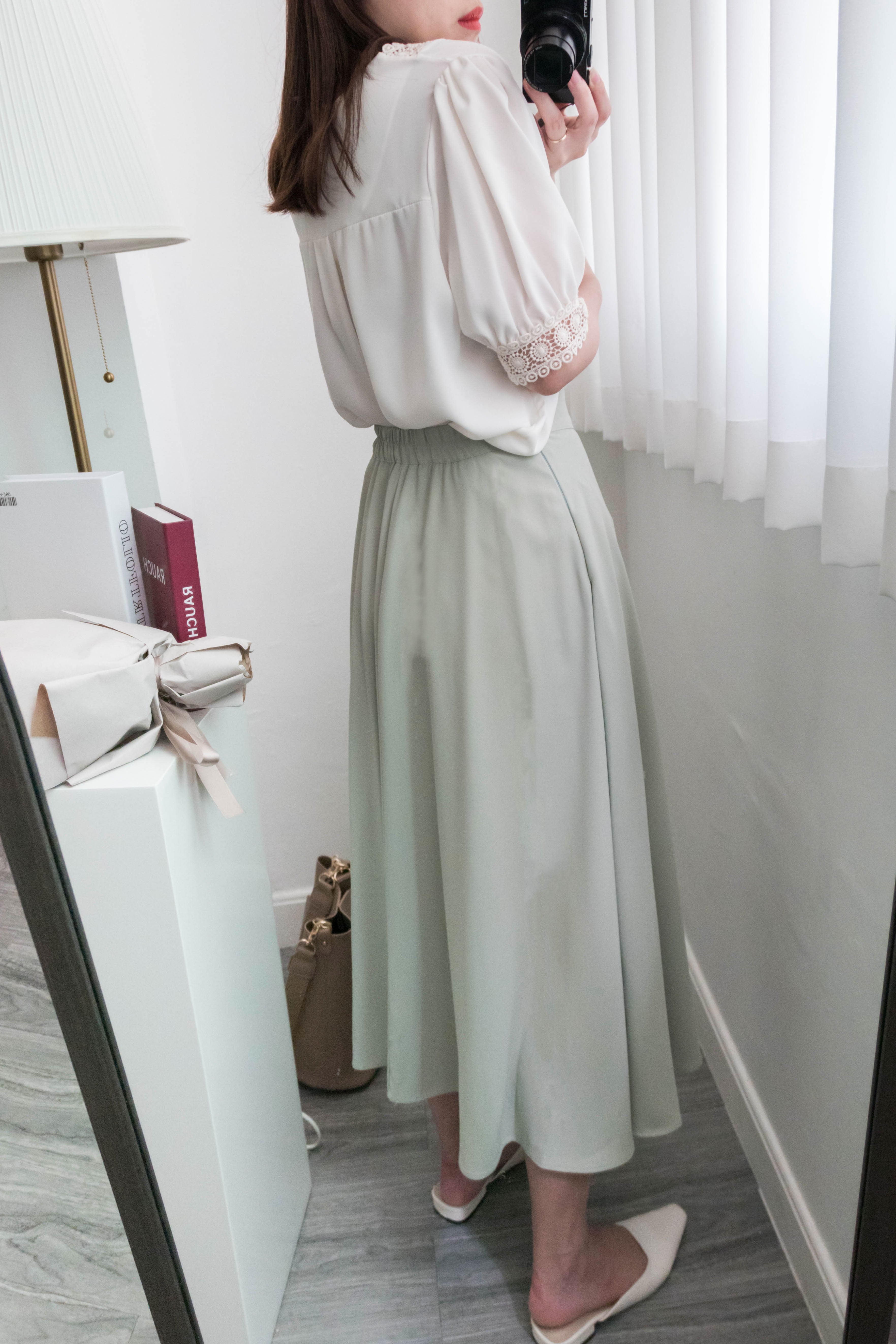 Shiny 微光澤純色輕盈感雪紡顯瘦散裙, Skirt/ SK8527