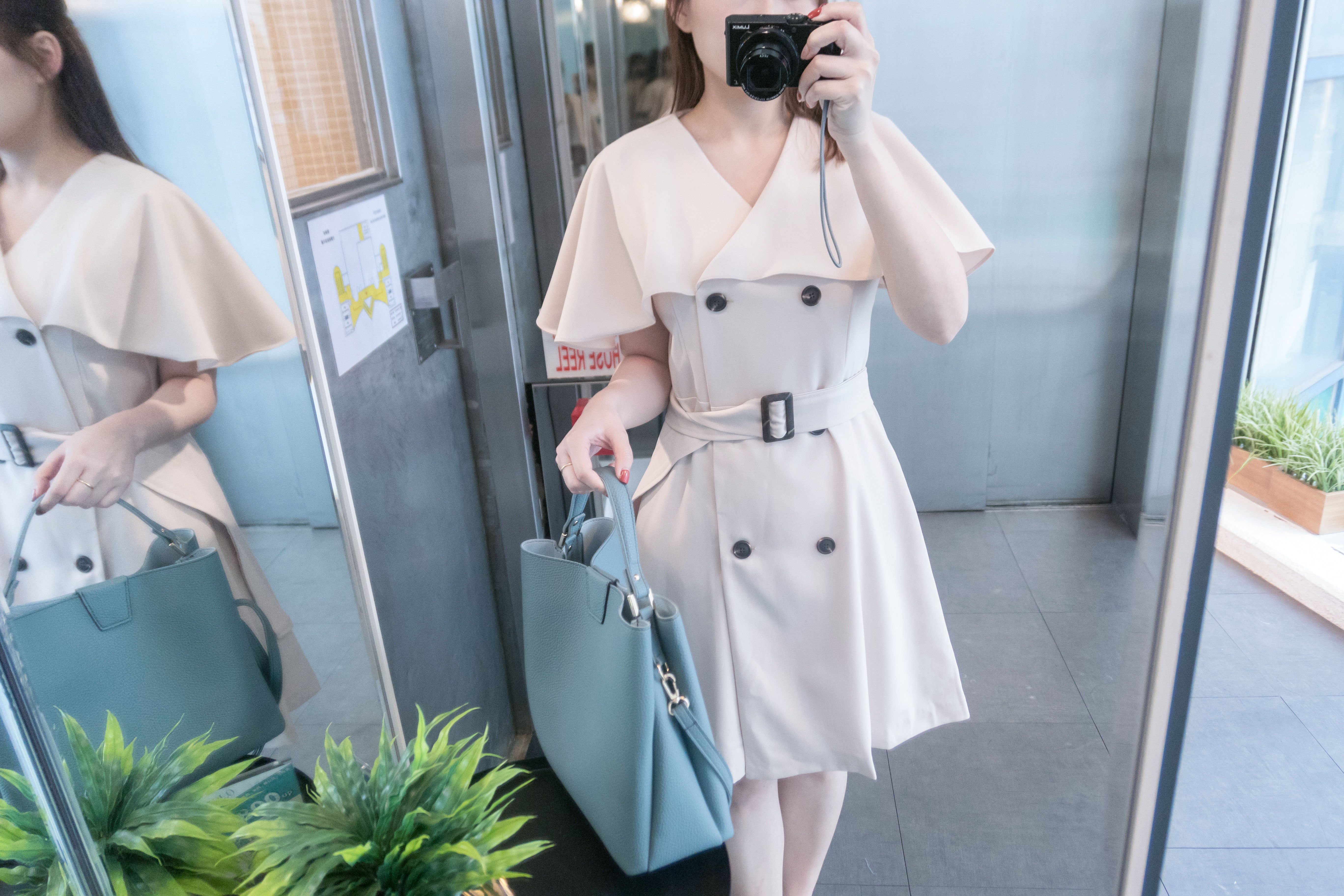 Beige Cape 杏色淑女斗篷腰帶修腰, Dress/ DS8658