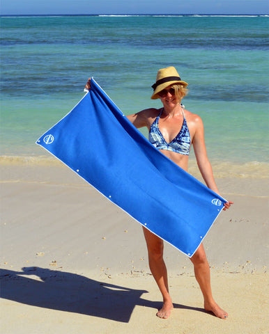 Best microfiber travel towel for backpacking, traveling, vacation, hiking, camping, boating.