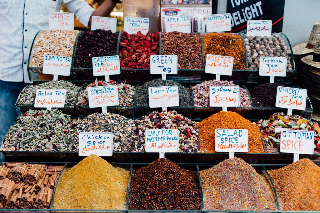 Polkadot Passport at Supernomad - Turkey - Istanbul - spices at the Grand Bazaar