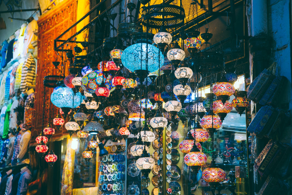 Polkadot Passport at Supernomad - Turkey - Istanbul - lanterns at the Grand Bazaar