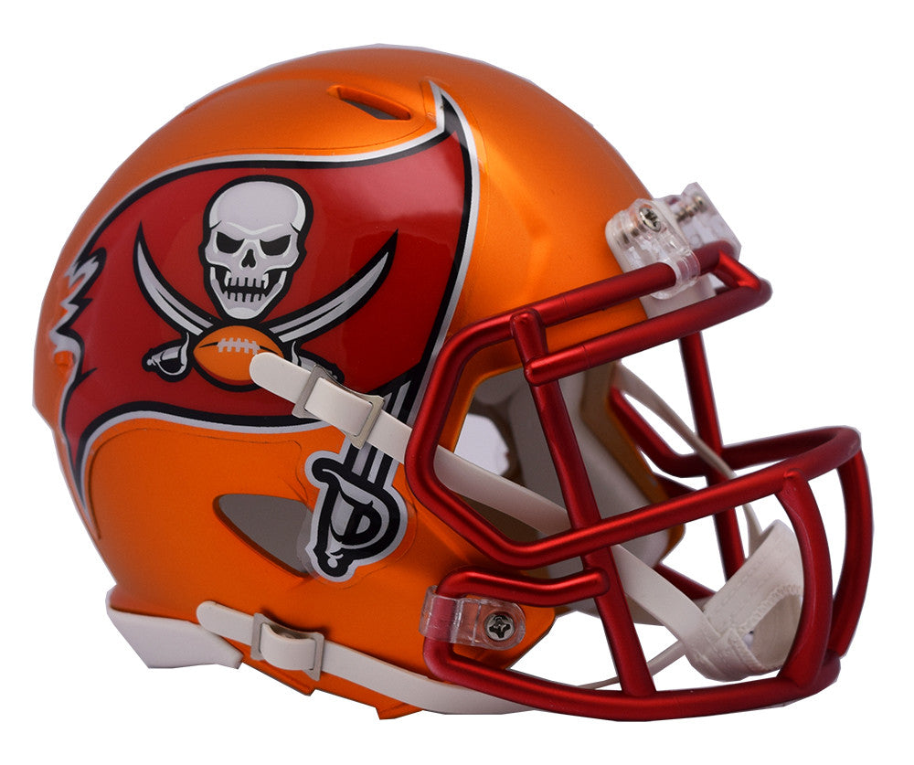 TAMPA BAY BUCCANEERS BLAZE SPEED MINI HELMET – SPORTSCRACK