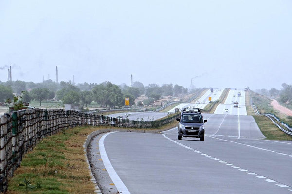 Delhi-Agra Yamuna Expressway