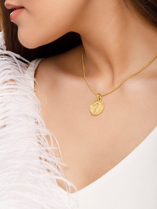 Rubans Voguish 18K Gold Plated Stainless Steel Waterproof Chin With Circle Embossed Pendant.