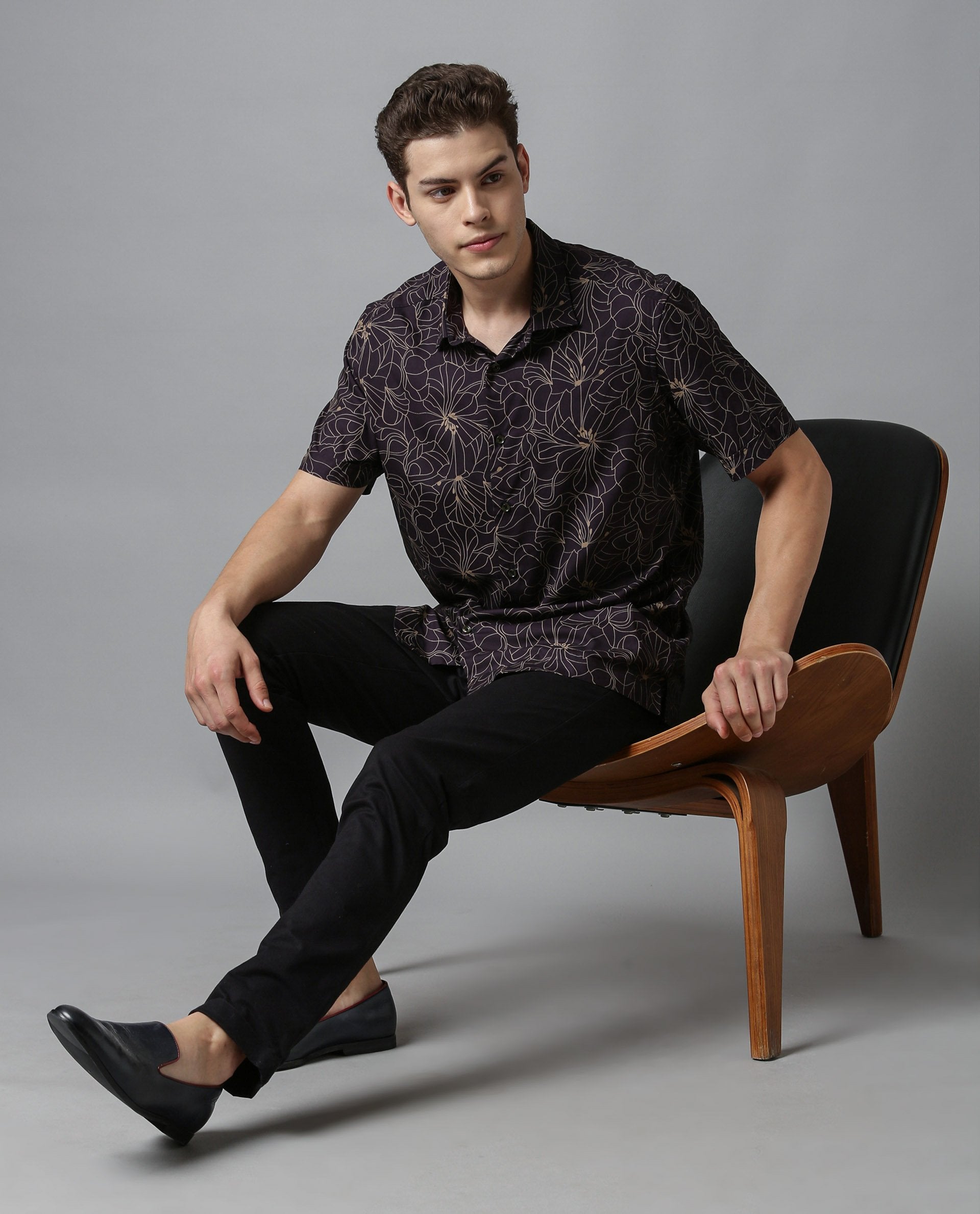 SILLY-FANTASY PRINT SHIRT-NAVY SHIRT RARE RABBIT