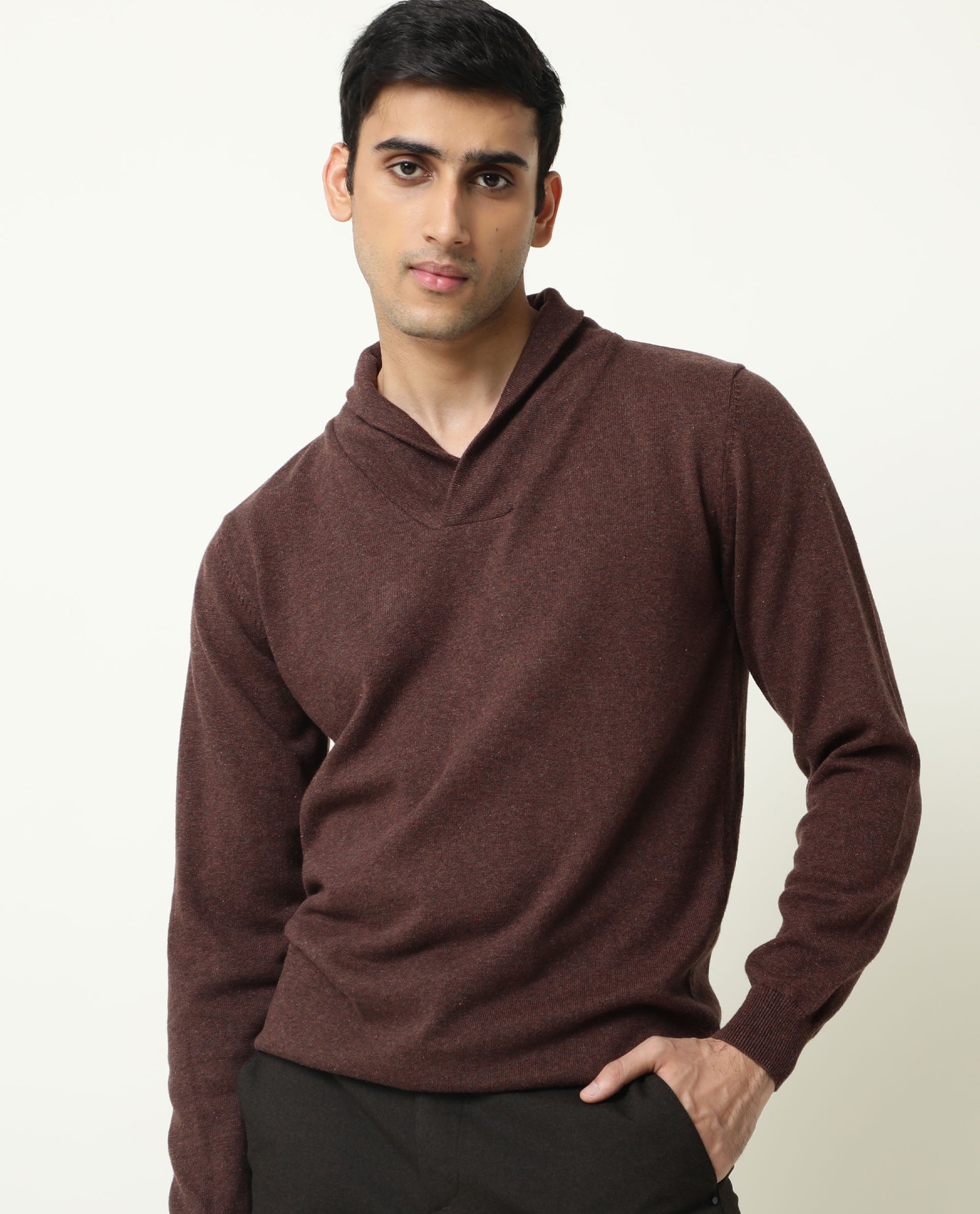 DENVY-BROWN PULLOVER RARE RABBIT