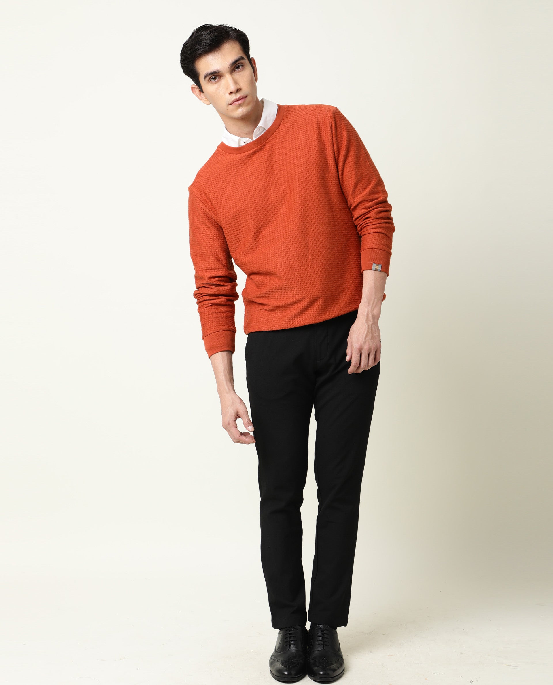 EARL- MENS CREW NECK SWEATSHIRT - RUST SWEATSHIRT RARE RABBIT