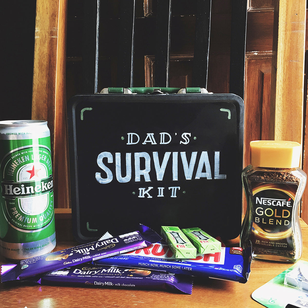 diy-party-mom-fatherhood-survival-kit-printable