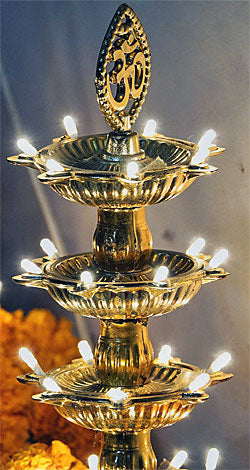 Why do we lit Oil Lamp - Significance of Lightning a Lamp / Diya