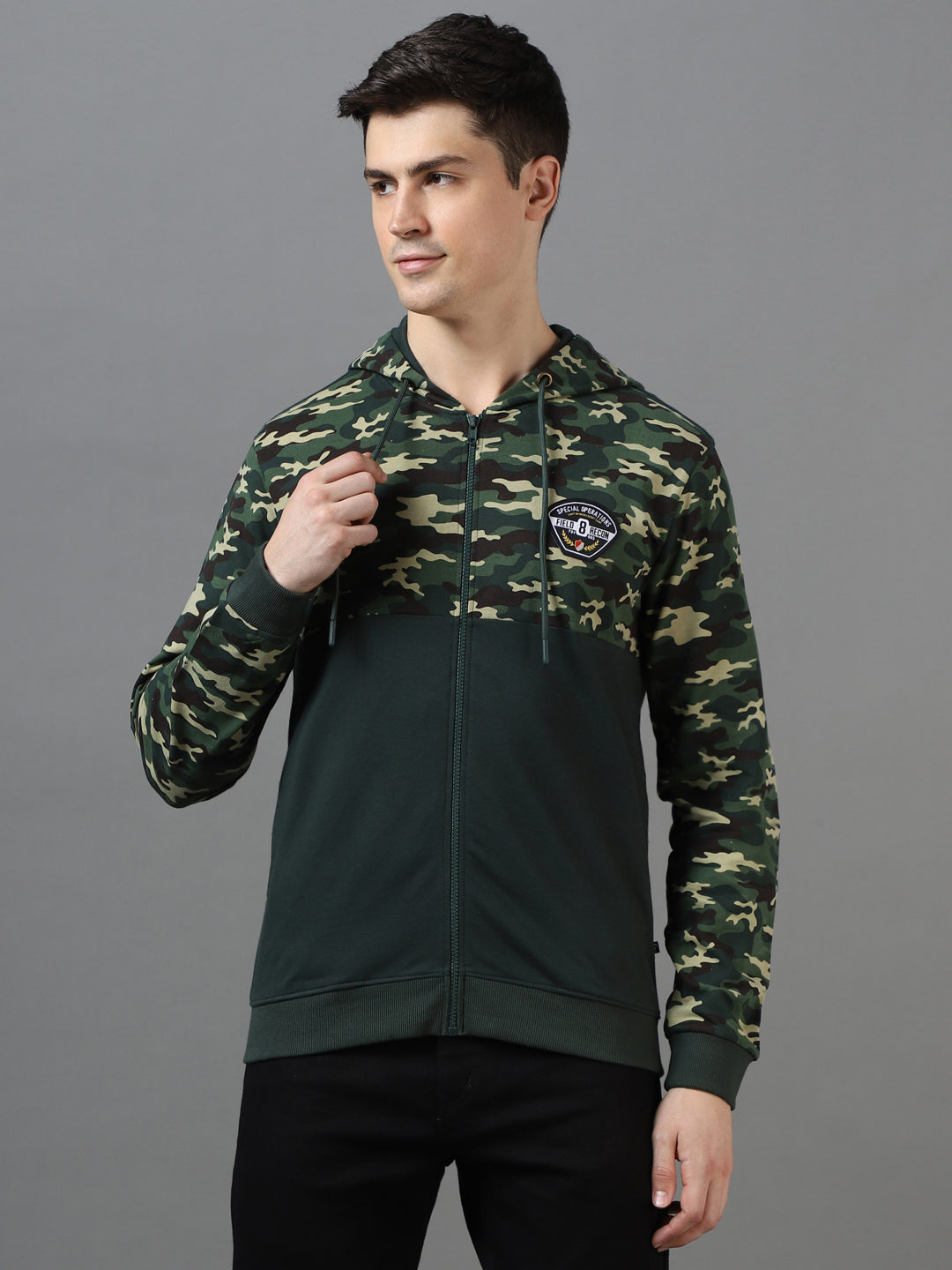 Men's Green Cotton Camouflage Printed Hooded Neck Sweatshirt