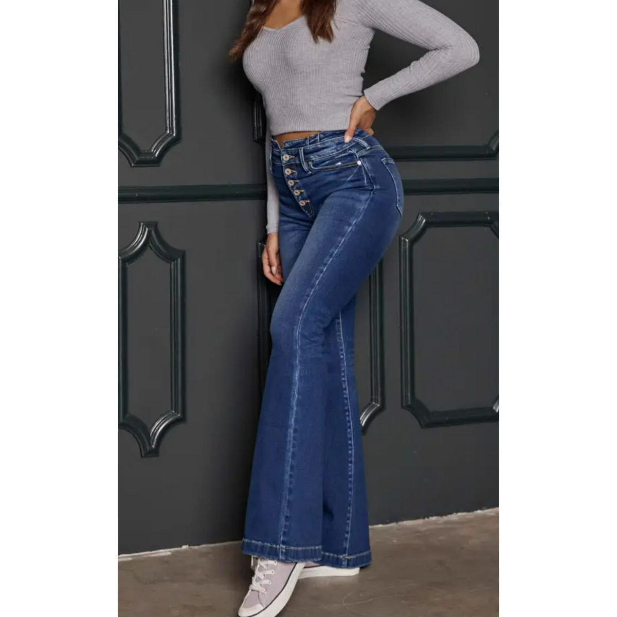 Kancan High-Rise Show your Curves Flare Jean