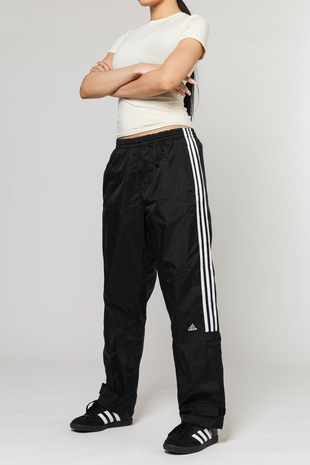 Adidas Windbreaker Pants - L Frankie Collective