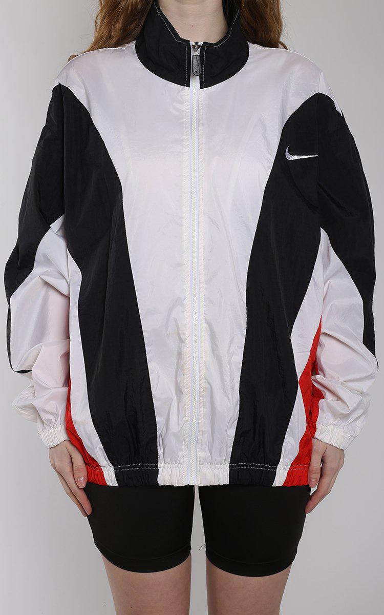 cropped windbreaker nike