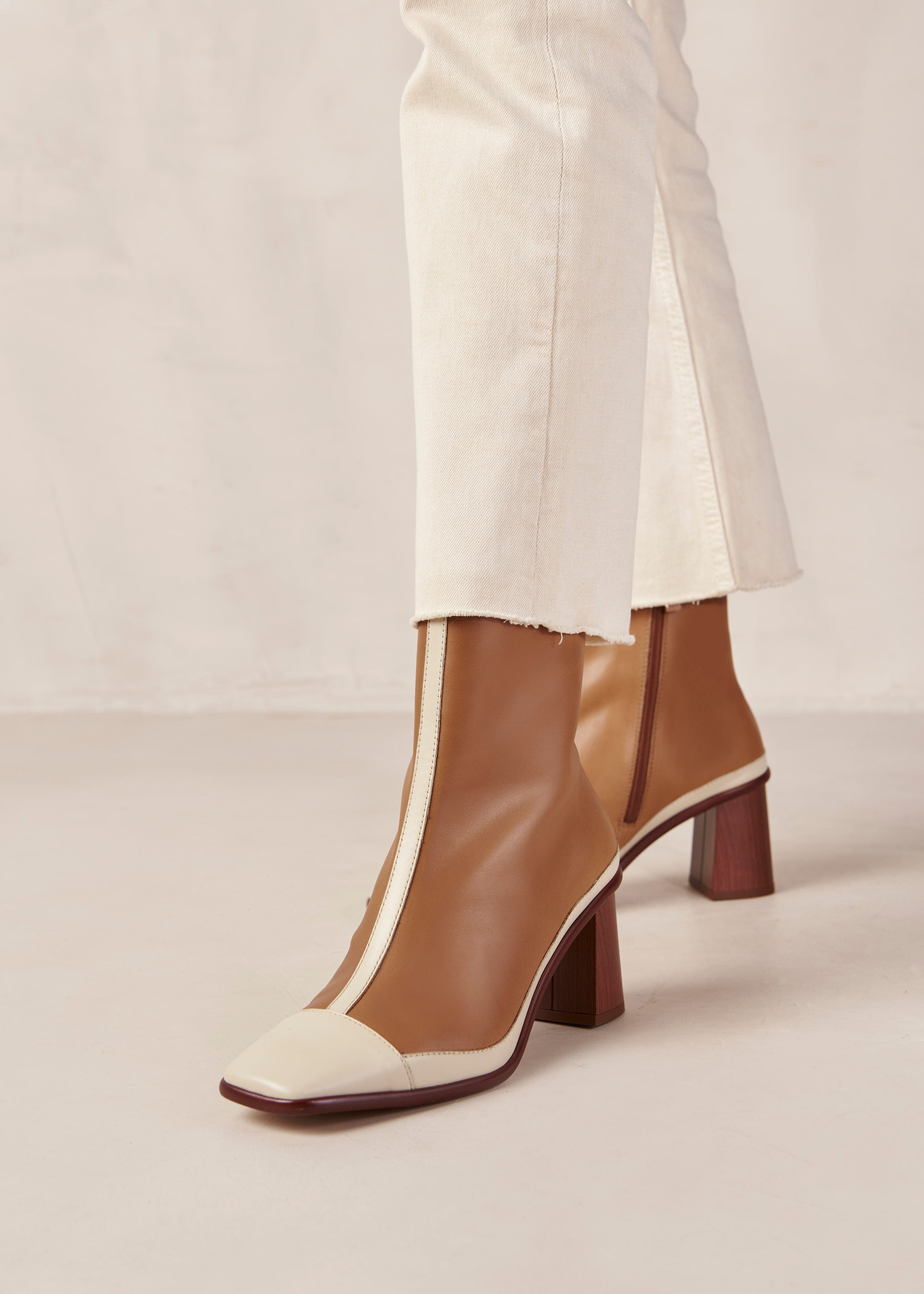 West Retro - Brown and White Leather Boots | ALOHAS