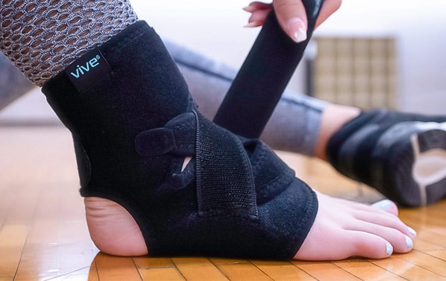 Fitting ankle brace