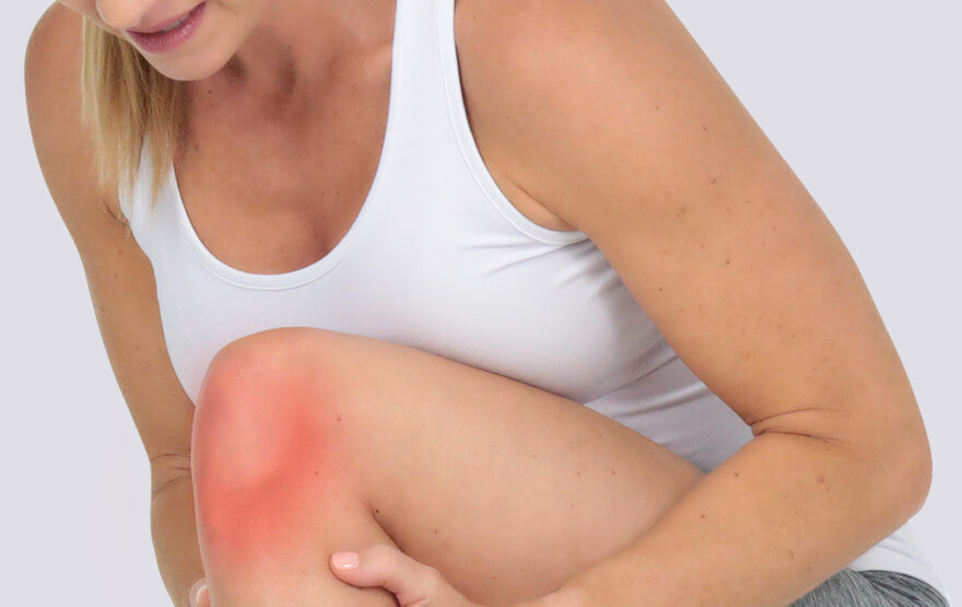 woman with knee pain