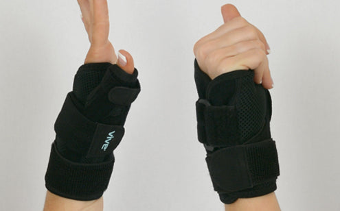 Thumb splint reversible design