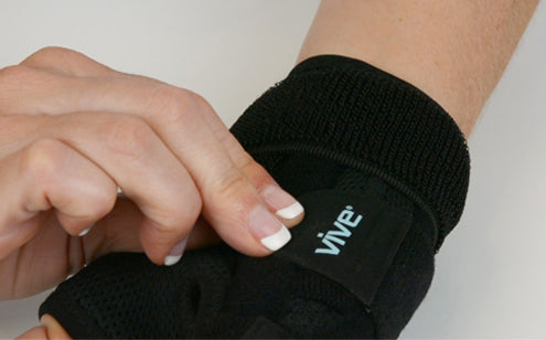 Fastening thumb splint