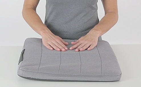 Holding gel seat cushion mesh cover