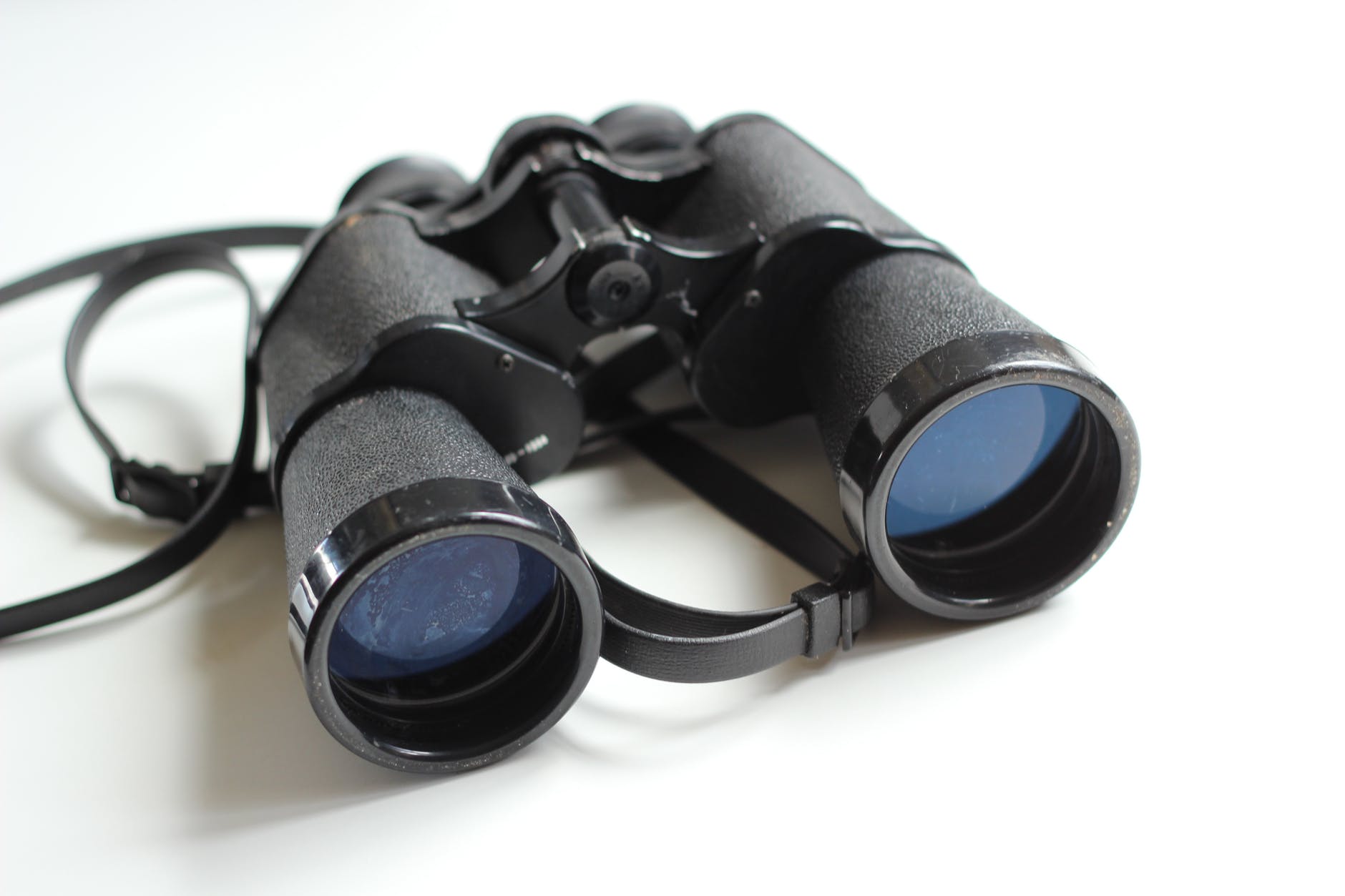 Binoculars for cruise checklist