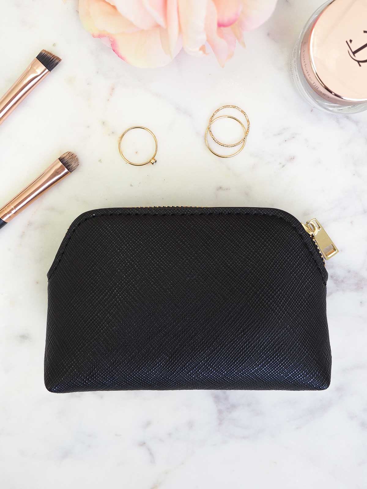 THE ESSENTIAL ZIP POUCH - BLACK