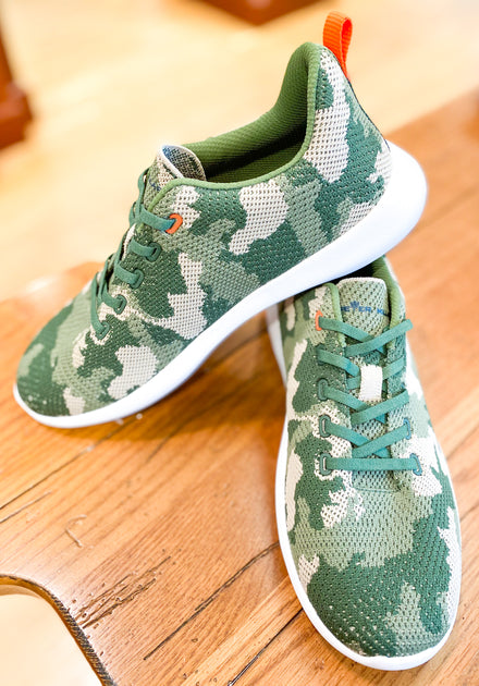 Peter Millar Hyperlight Sneaker In Camo 