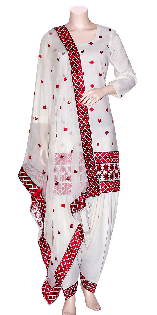 Red & Maroon Color Phulkari Embroidered Pure Cotton fabric Salwar Suit –  Darpaha
