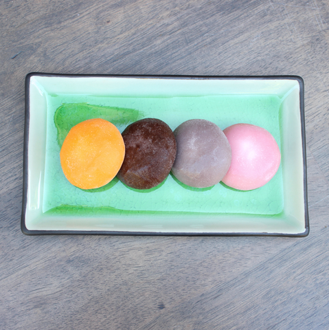 Mochi plate 