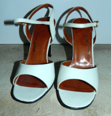 white slingback peep toe shoes