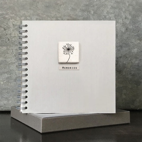 Boxed Thread Book - Memories 10899