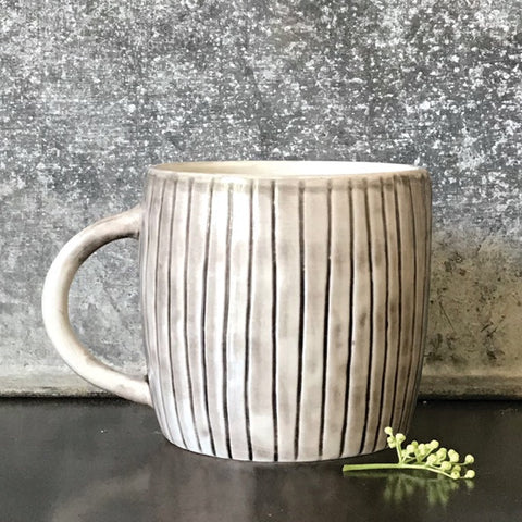 Boxed Rustic Mug - Scratched Lines 9624