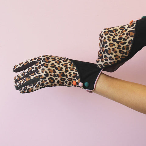 Disaster Animal Leopard Print - Suedette Gloves 13398