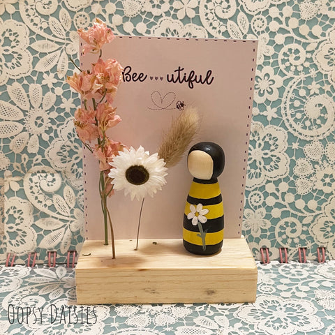 Peg Doll Scene - Bee-utiful 13691