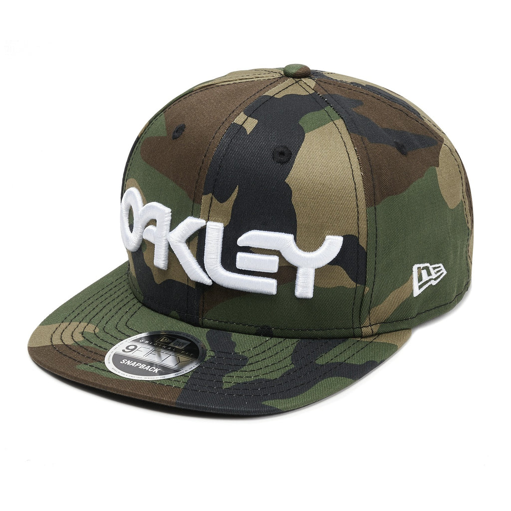 oakley snapback