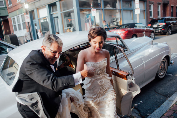 vintage car for wedding