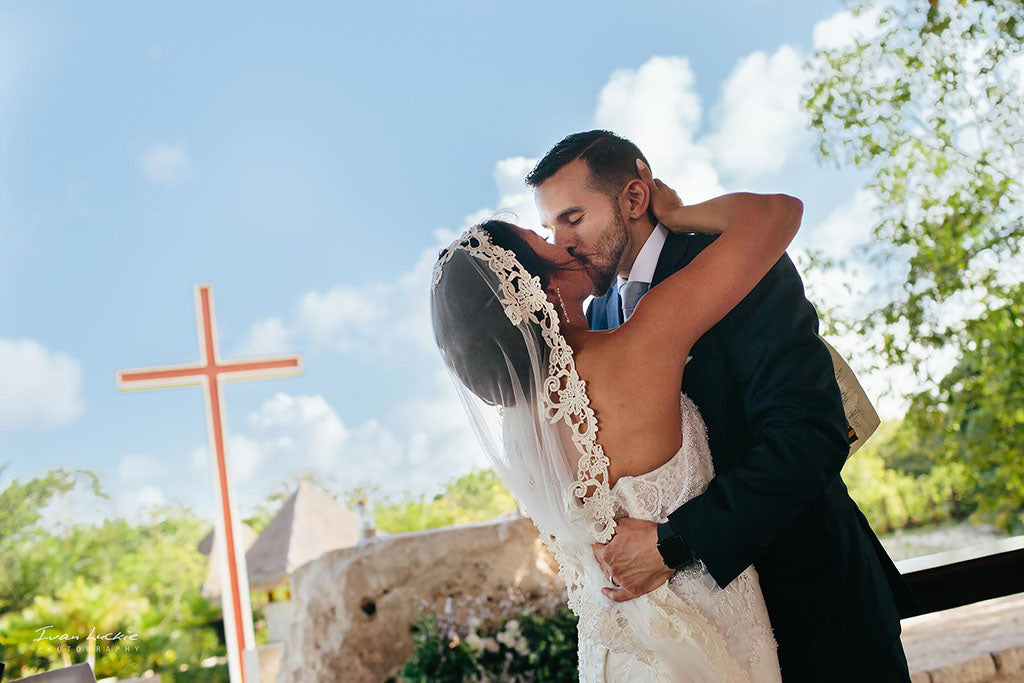 catholic wedding in cancun mexico destination wedding