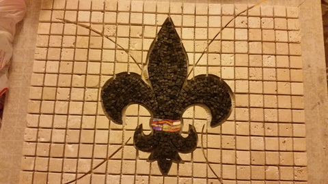 fleur de lis with mosaic fill background