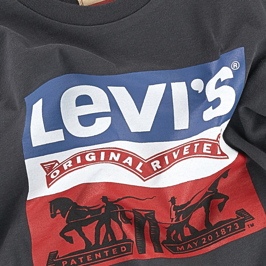 levi's original logo t shirt