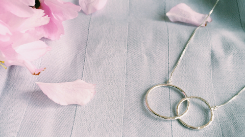the elska infinity sterling silver necklace and thoughts on mindful open circles