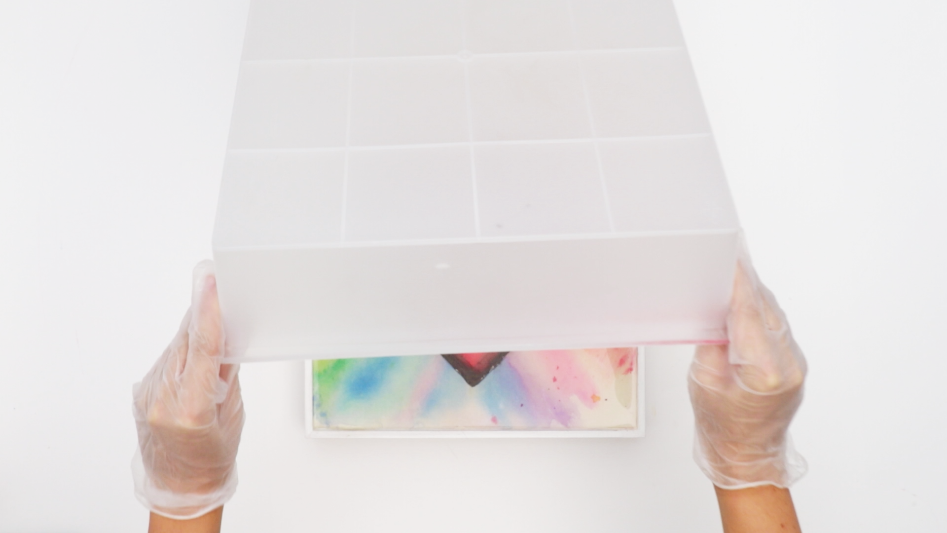 How To Resin Watercolor: Cover your Piece