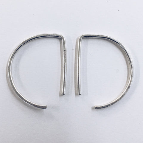 Half Circle Stretched Ear Threaders