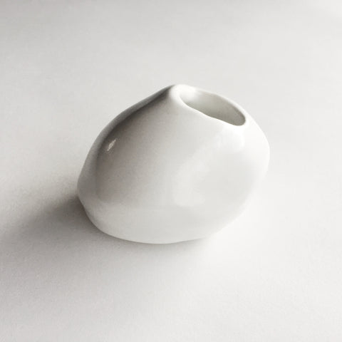 PURE VASE 002