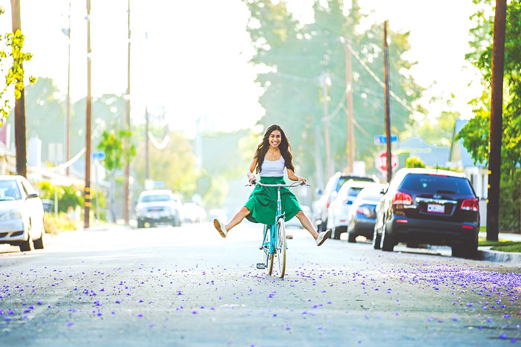 Jessica Rey riding Brooklyn Bicycle Co. Willow