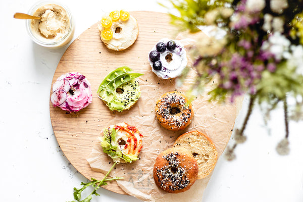 toppings-cream-cheese-bagel